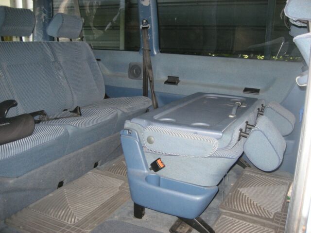 1993 Volkswagen EuroVan GL - photo 4