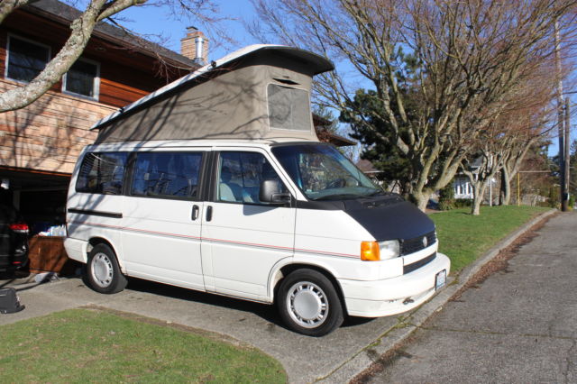 1993 Volkswagen Eurovan MV Weekend Camper Pop Top 1993 Volkswagen EuroVan