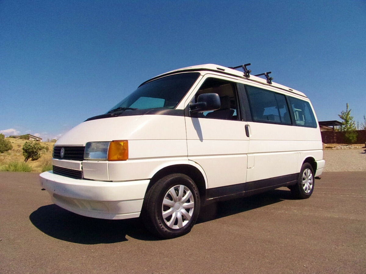 1993 Volkswagen EuroVan Westfalia Van MV 5-Spd Pop Top 1993 Volkswagen EuroVan Westfalia