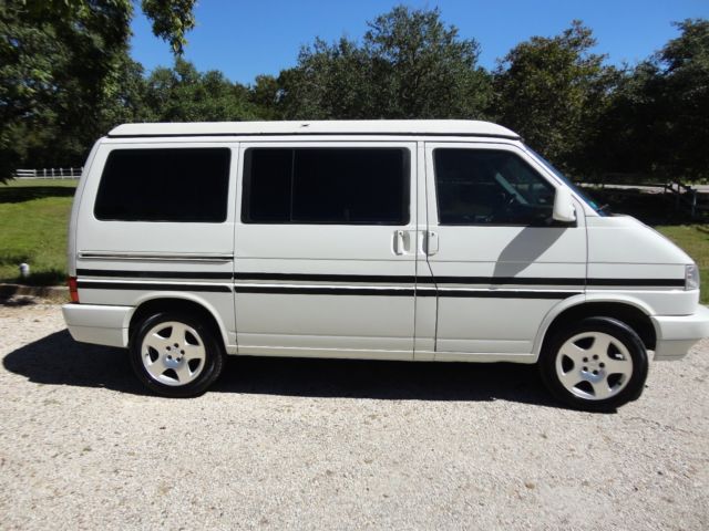 1993 Volkswagen EuroVan Westfallia , 2.5 Liter, 5cyl, 5- speed,WKENDR PKAGE 1993 Volkswagen EuroVan Weekender