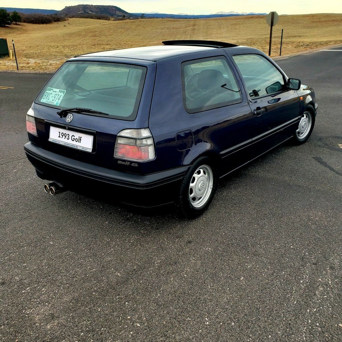 1993 Volkswagen Golf CL - photo 2