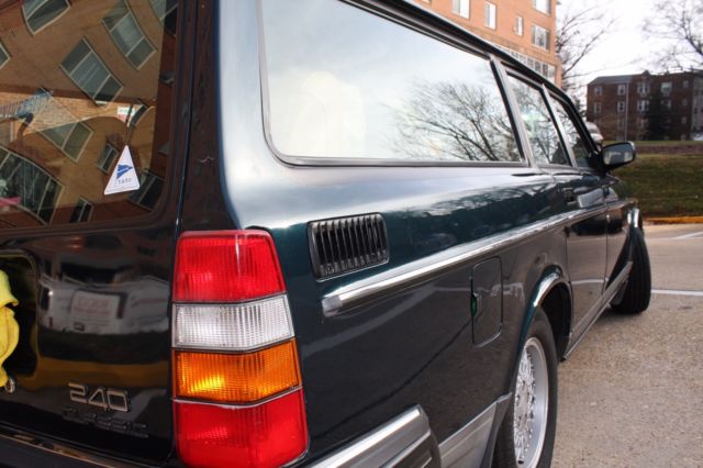 1993 Volvo 240 Wagon - photo 7