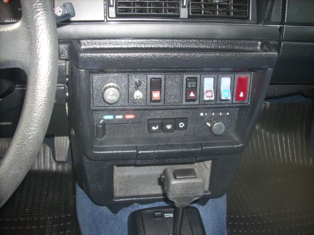 1993 Volvo 240 - photo 12