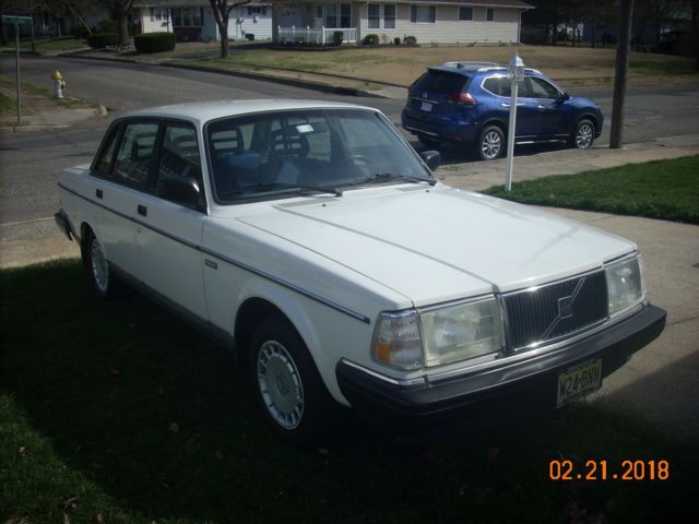 1993 Volvo 240 - photo 2