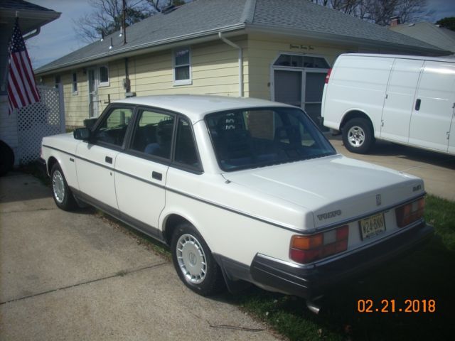 1993 Volvo 240 - photo 4