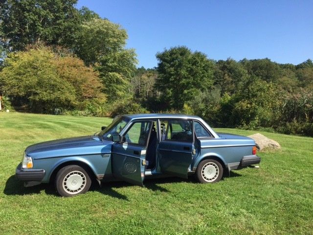 1993 Volvo 240 - photo 11