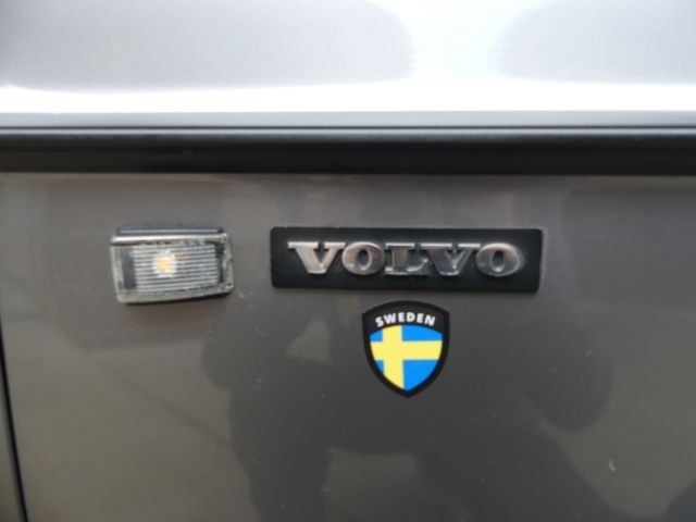 1993 Volvo 240 Base Wagon 4-Door - photo 10