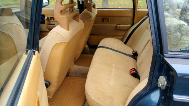 1993 Volvo 240 - photo 12