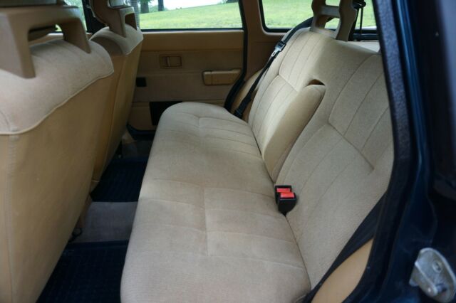 1993 Volvo 240 Classic - photo 13