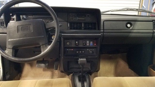 1993 Volvo 240 DL - photo 10