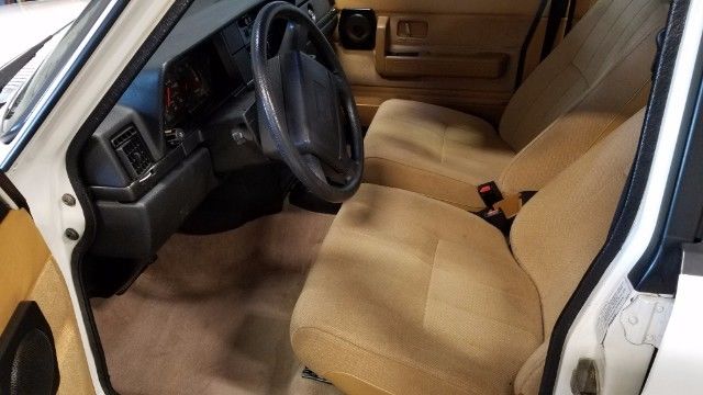 1993 Volvo 240 DL - photo 11