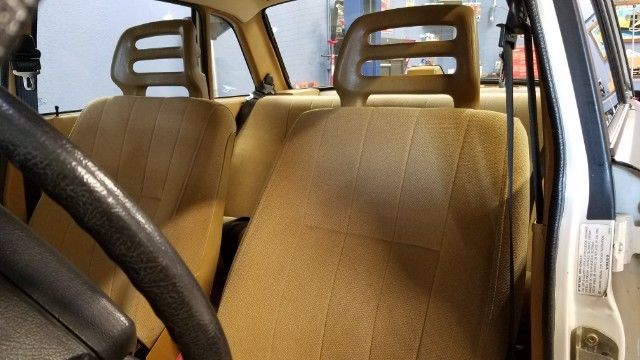 1993 Volvo 240 DL - photo 12
