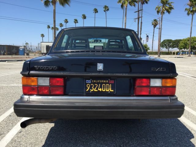 1993 Volvo 240 - photo 8