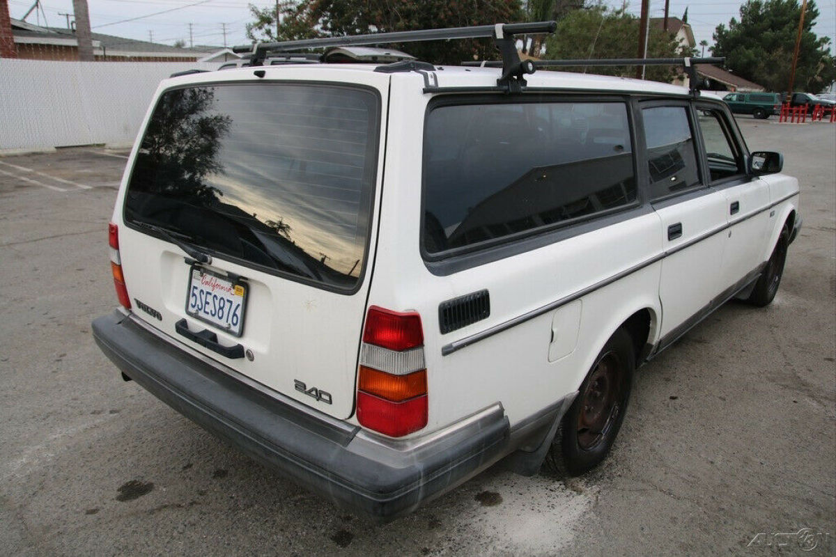 1993 Volvo 240 - photo 5