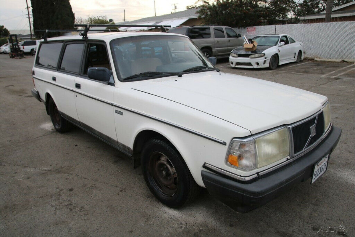 1993 Volvo 240 - photo 7