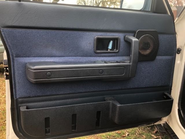 1993 Volvo 240 - photo 8