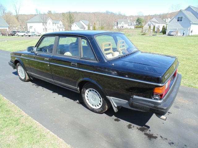 1993 Volvo 240 - photo 5