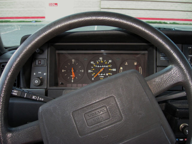 1993 Volvo 240 - photo 6