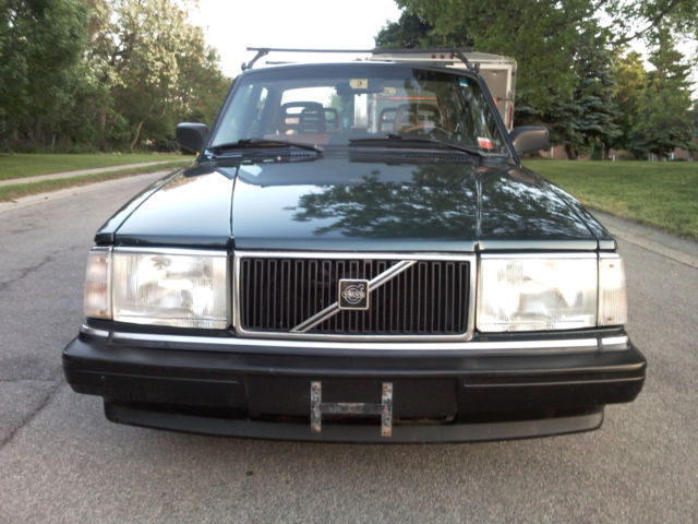 1993 Volvo 240 4dr Sedan - photo 13