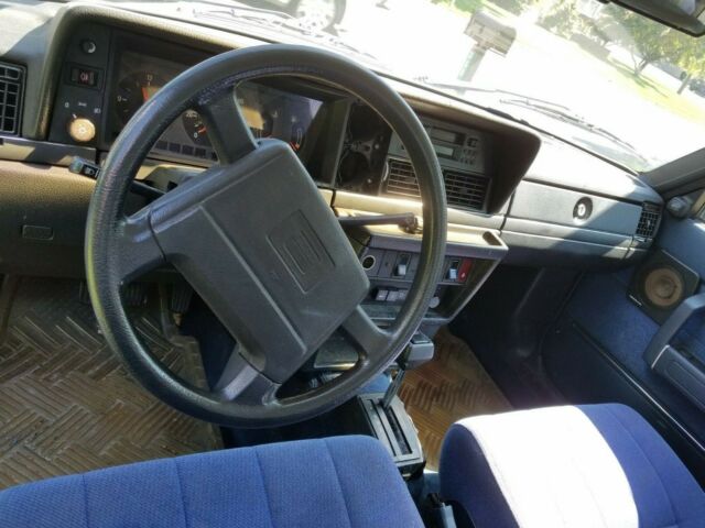 1991 Volvo 240 - photo 4