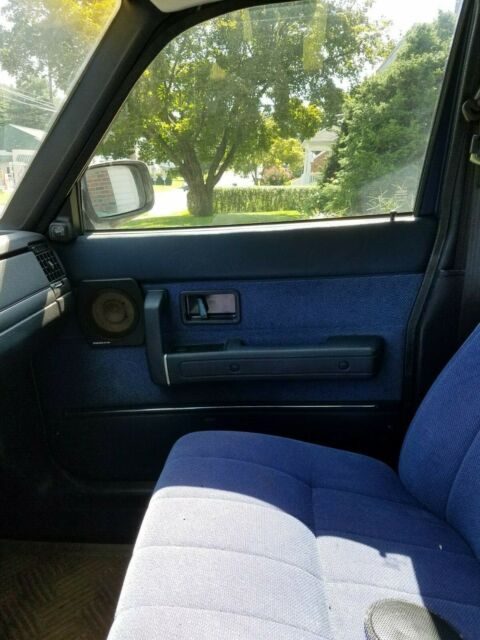 1991 Volvo 240 - photo 8