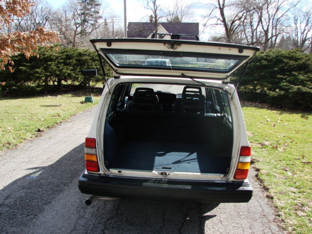 1993 Volvo 240 - photo 6