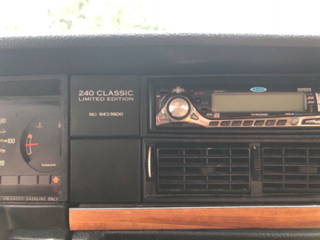 1993 Volvo 240 - photo 11