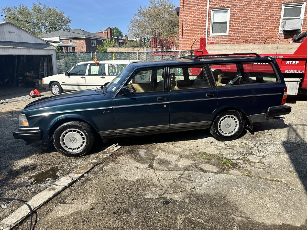 1993 Volvo 240 - photo 2