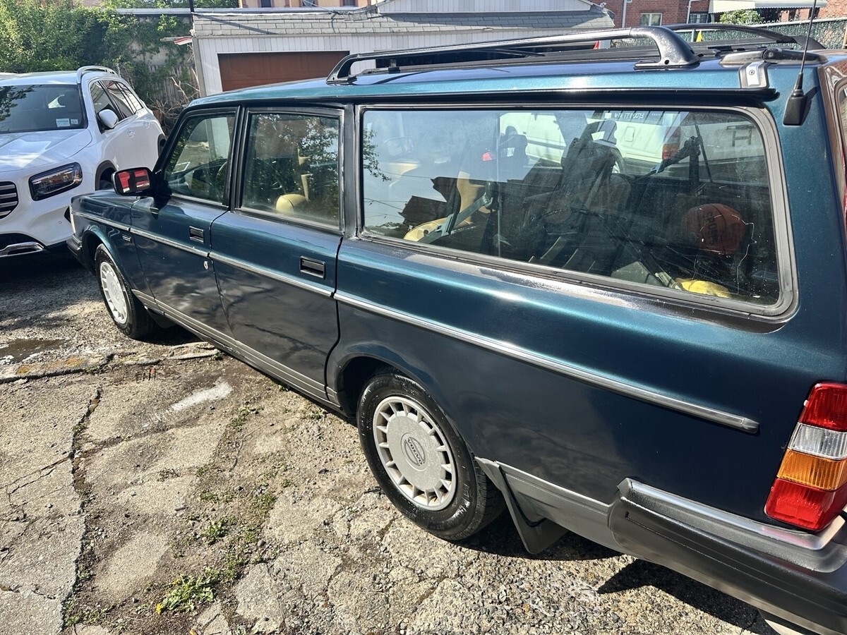 1993 Volvo 240 - photo 3