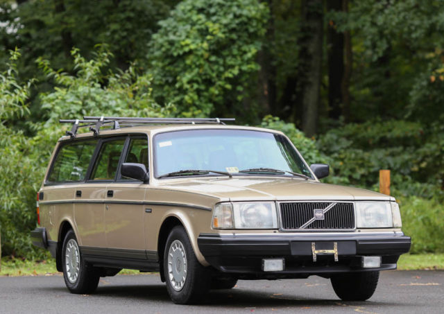 1993 Volvo 240 Wagon Low 97K Miles Rare Reliable Clean CARFAX - photo 4