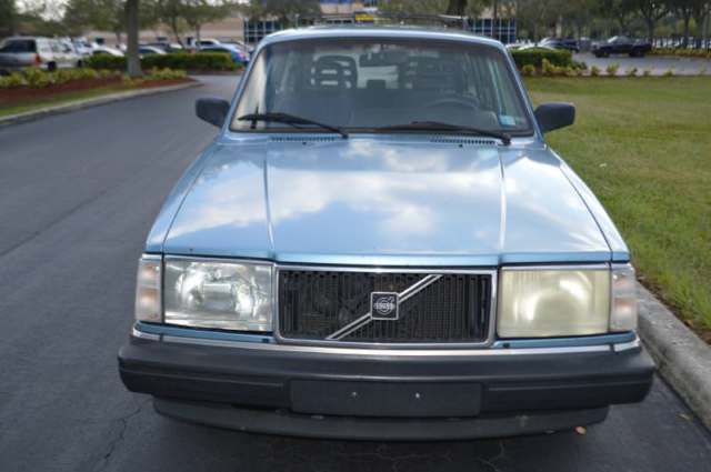 1993 Volvo 240 -- - photo 9