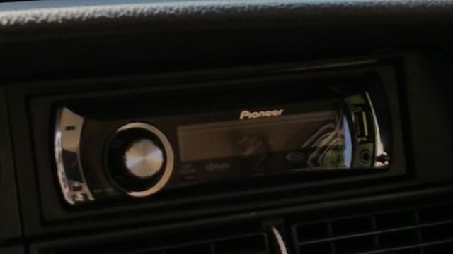 1993 Volvo 240 - photo 6