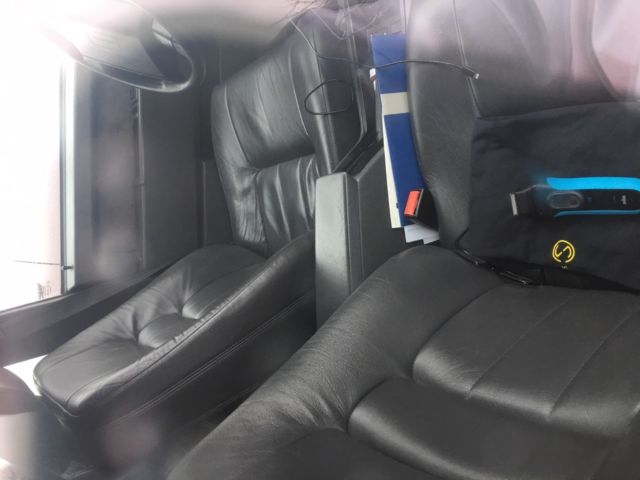 1993 Volvo 940 4 door - photo 3