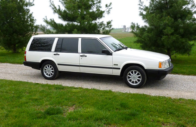 1993 Volvo 940 Wagon - 91k Survivor - LOADED 1993 Volvo 940