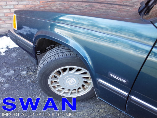 1993 Volvo 960 Base Sedan 4-Door - photo 3