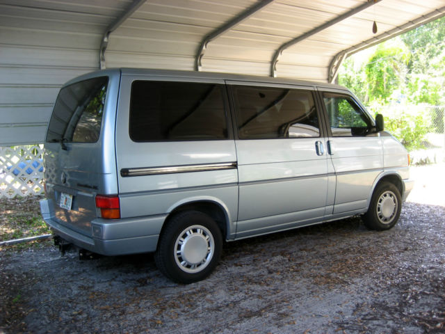 1993 VW Eurovan GL Transporter with camping gear 1993 Volkswagen EuroVan
