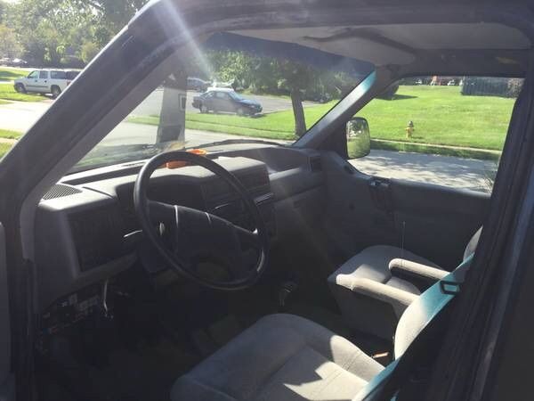 1993 Volkswagen EuroVan - photo 9