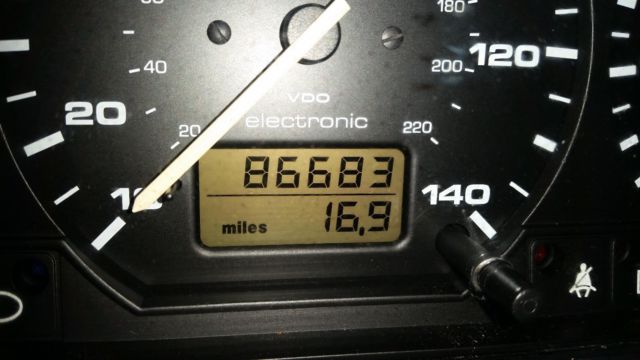 1993 Volkswagen Passat - photo 11