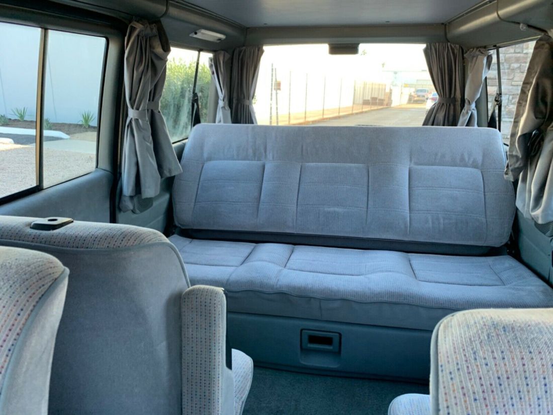 1993 Volkswagen EuroVan Westfalia conversion - photo 12