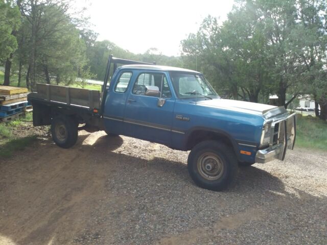 1993 W250 Dodge Cummins 4x4 Club Cab 1993 Dodge Other Pickups LE