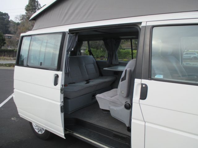 1993 Volkswagen Bus/Vanagon pop top - photo 9