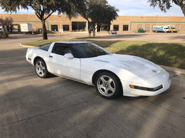 1993 Chevrolet Corvette 2LT 6 speed Manuel LT1 V8 5.7 - photo 2
