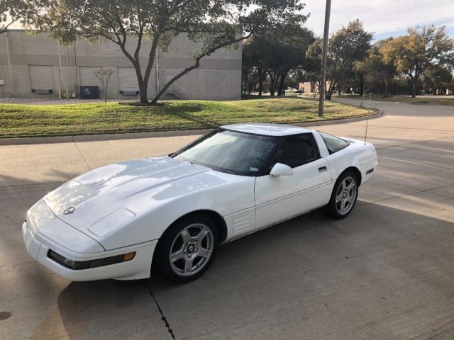 1993 Chevrolet Corvette 2LT 6 speed Manuel LT1 V8 5.7 - photo 3