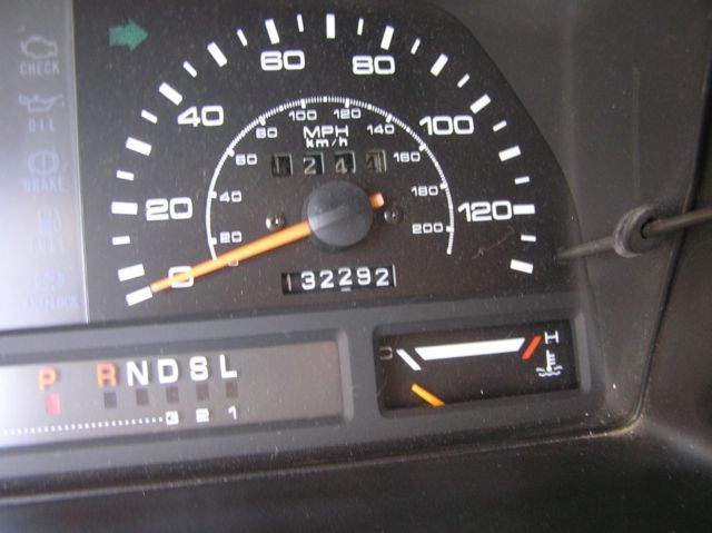 1993 Mazda MPV - photo 11