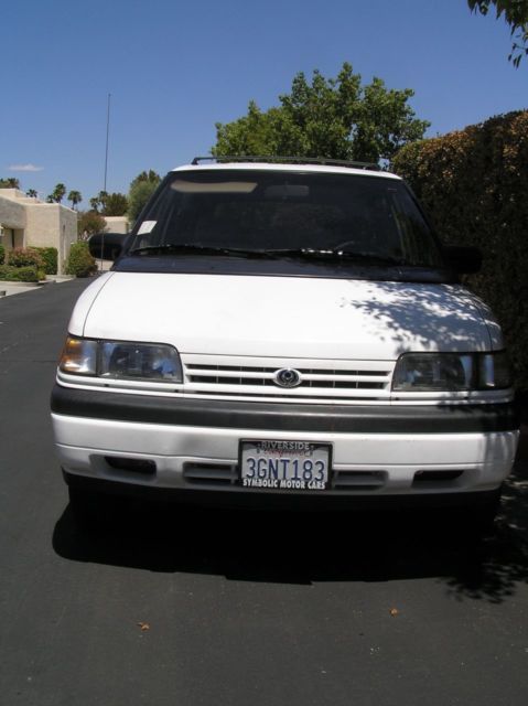 1993 Mazda MPV - photo 3