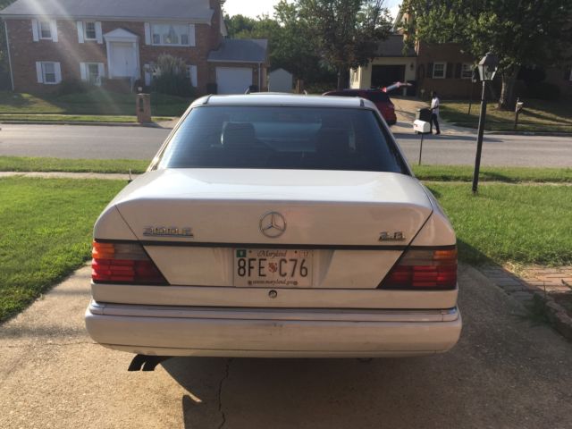 1993 Mercedes-Benz 300-Series - photo 2