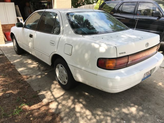 1993 Toyota Camry - photo 4
