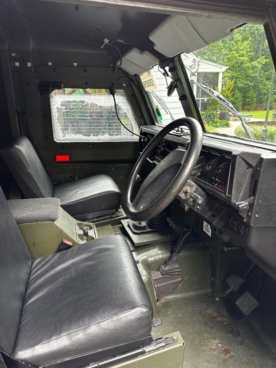 1993 Land Rover Defender - photo 3