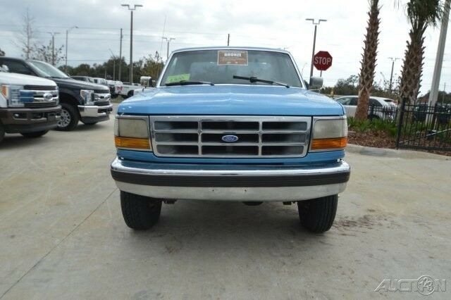 1993 Ford F-250 XL HD - photo 8