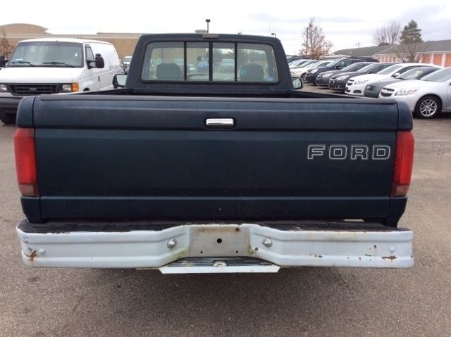 1993 Ford F-150 XL - photo 4
